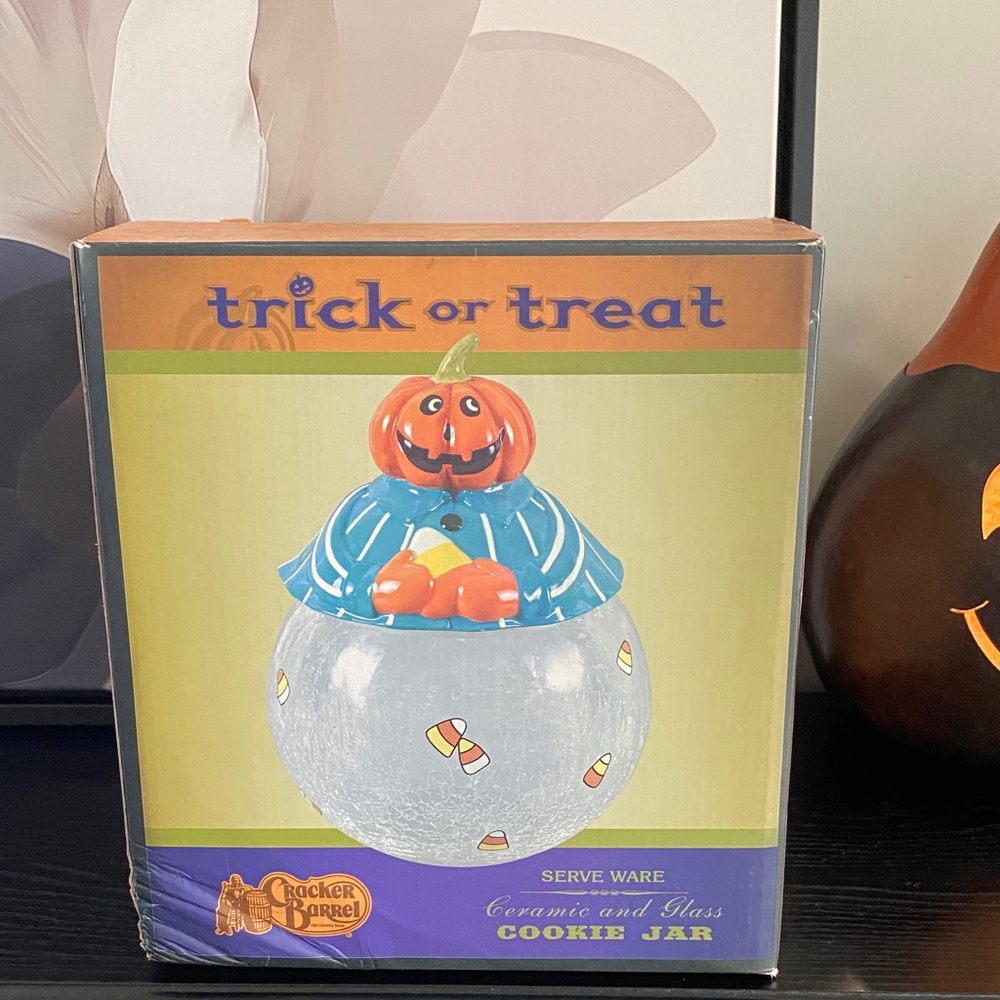 Cracker Barrel Pumpkin Cookie Jar With Crackle Glass